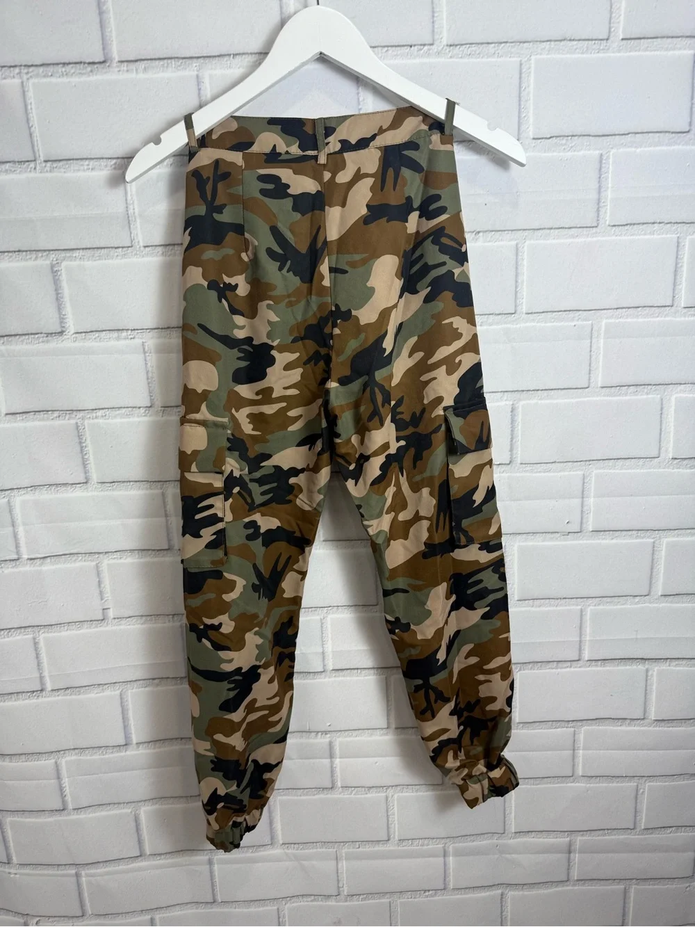 SHEIN Teen Camo Cargo Jogger Pants Size 10-11Y Green Camouflage Utility